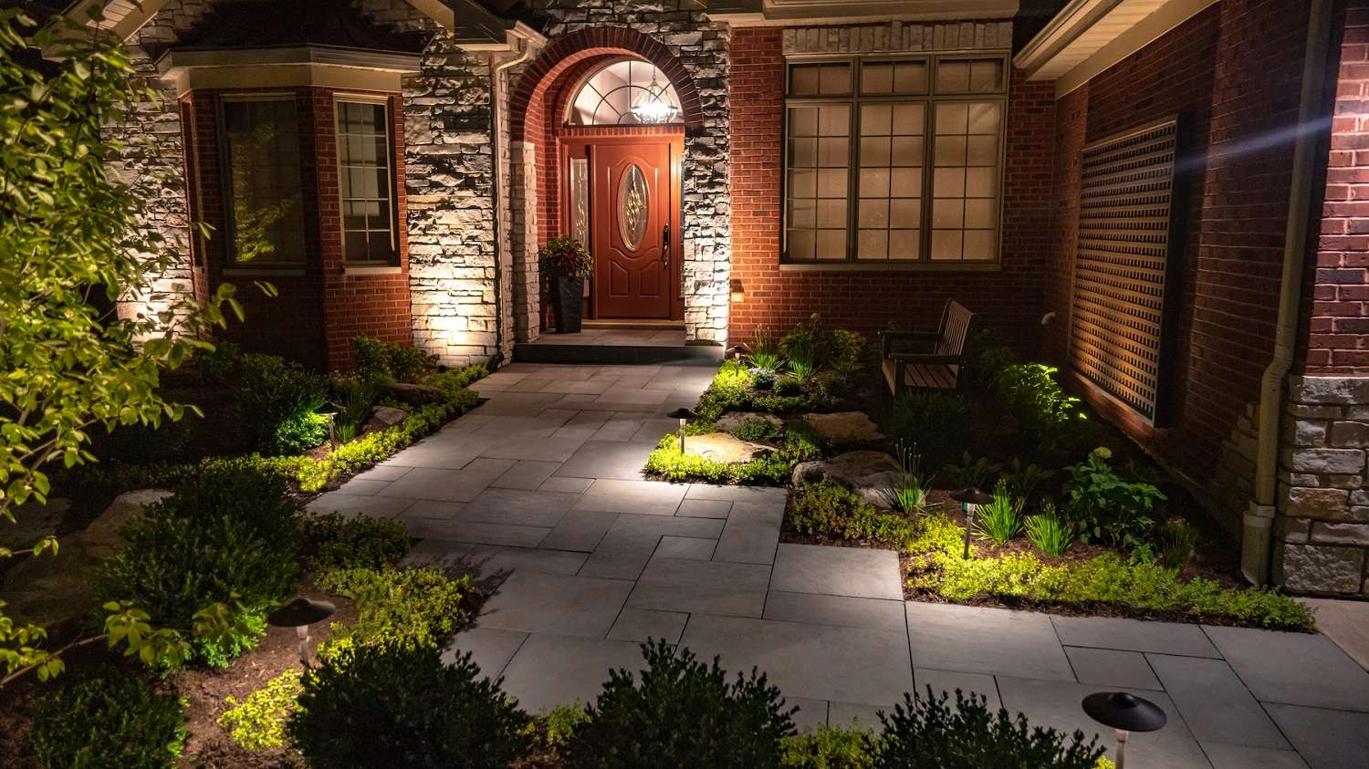 Front yard shop landscape lighting